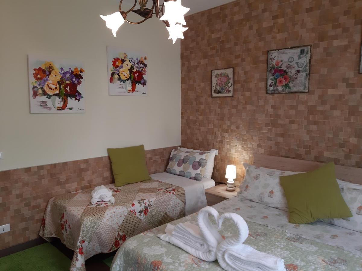 Villa Marianna Garda Lake 佩斯基耶拉德加达 外观 照片