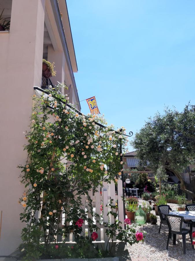 Villa Marianna Garda Lake 佩斯基耶拉德加达 外观 照片